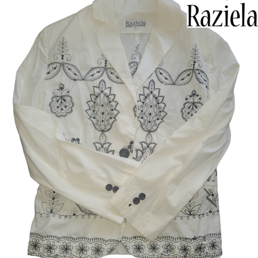 Embroidered and Sequined Jacket - Picture 4 of 16